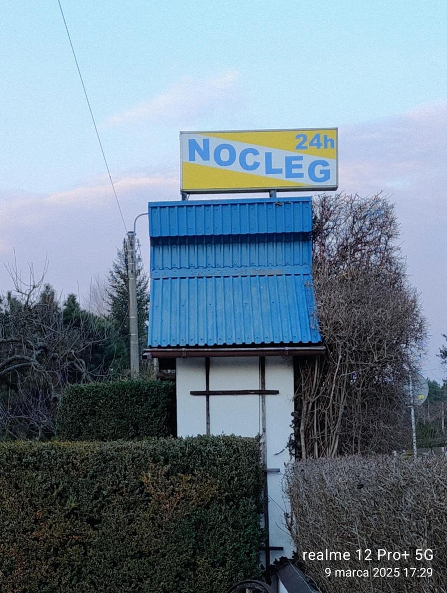 Uslugi Noclegowe I Gastronomiczne Dla Ludnosci Robert Mielcarek Kobyla Góra エクステリア 写真